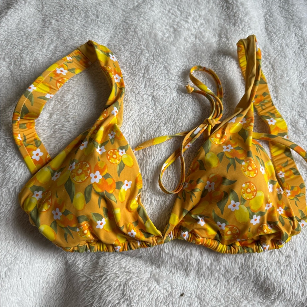Dippin Daisy’s Positano Bikini Top
